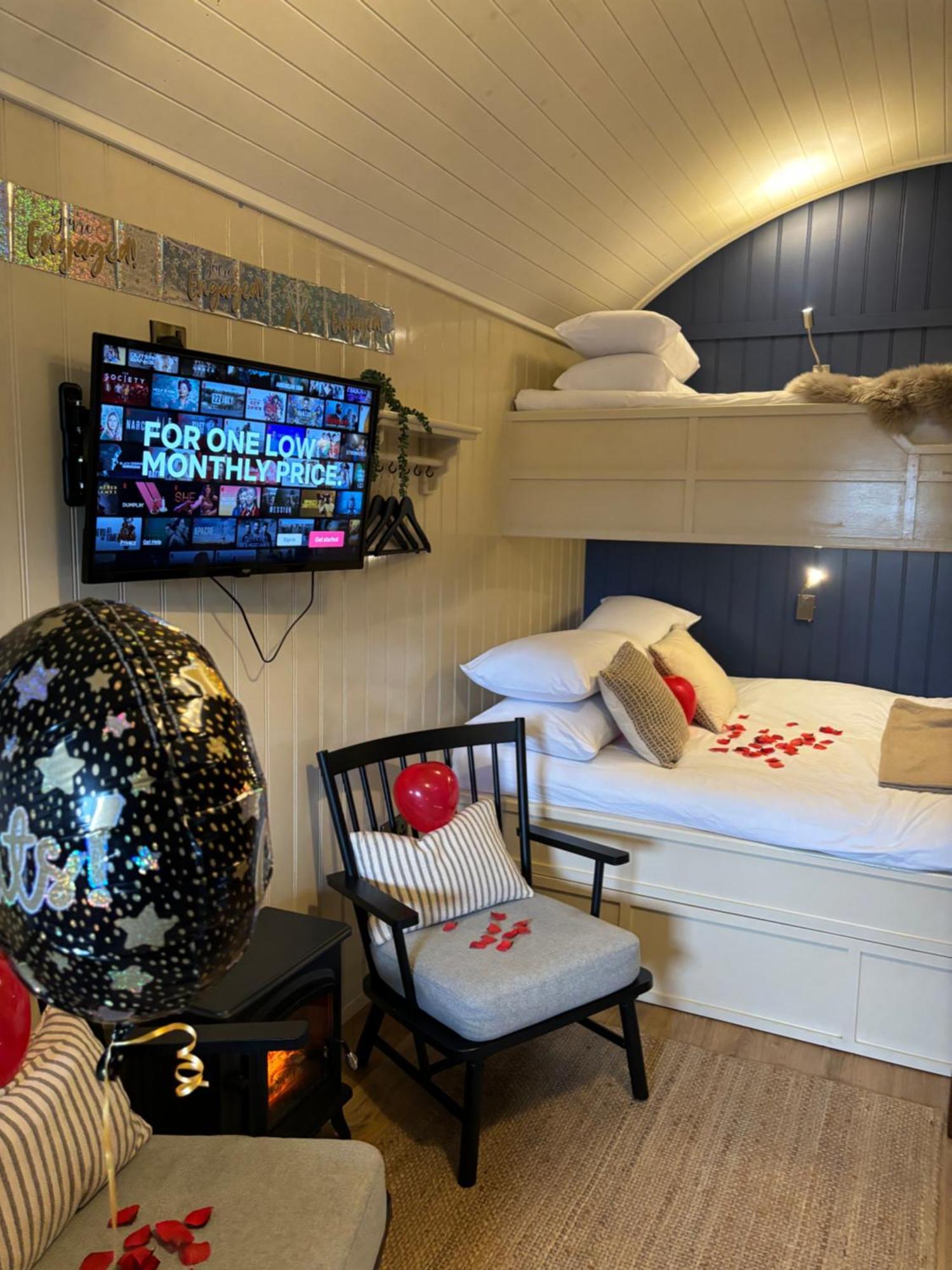 Shepherds Huts At Ballyness Farm Lodge
